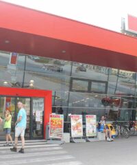 Faciliteiten: Supermarkt Spar, Kötschach