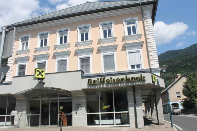 Faciliteiten: Raiffeisen bank Kötschach