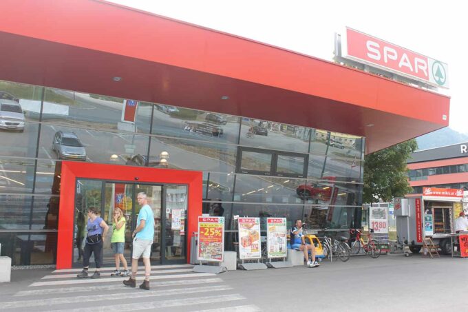 Faciliteiten: Supermarkt Spar, Kötschach