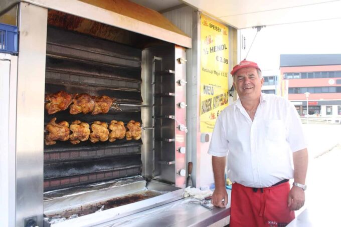 Faciliteiten: Poelier Miki’s Knusper Hendl